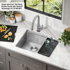 Lavabo de cocina para barra/preparación de alimentos tipo estación de trabajo con un receptáculo de acero inoxidable calibre 16 de 17" de montaje bajo encimera, con reborde WorkFlow™ y accesorios